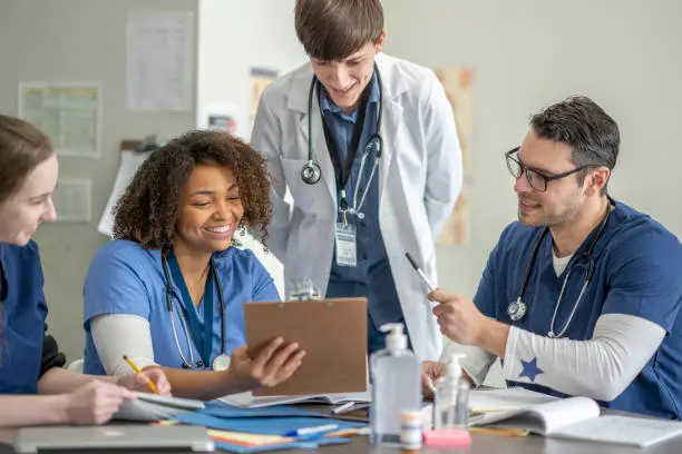 Intérim dans les Établissements de Santé